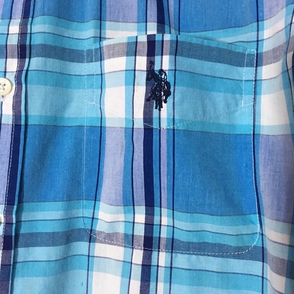 🍁US Polo Assn blue plaid short sleeve button down - Picture 3 of 6